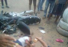 រថយន្តដឹកថ្មធ្វើផ្លូវបើកបុកម៉ូតូដឹកក្មេងសិស្សសាលាចេញពីរៀនរងរបួសធ្ងន់4នាក់