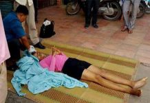 នារីម្នាក់ប្រកាច់ធ្លាក់ពីលើផ្ទះ បោកក្បាលស្លាប់ភ្លាមៗ