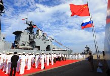 ប្រទេសរុស្ស៊ី និង ប្រទេសចិន ធ្វើសមយុទ្ធយោធាក្បែរកូរ៉េខាងជើង ចំពោះមុខសមយុទ្ធទម្លាក់គ្រាប់បែកអាមេរិក ដែលកំពុងប្រព្រឹត្តទៅក្បែរឧបទ្វីបកូរ៉េ