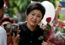 ខណៈខ្លួនកំពុងស្ថិតនៅទីក្រុងឡុងដ៍ លោកស្រី យីងឡាក់ «កំពុងព្យាយាមសុំសិទ្ធិជ្រកកោណ នៅចក្រភពអង់គ្លេស»