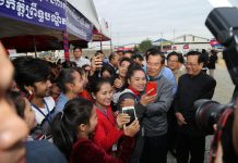 ប្រសាសន៍សំខាន់ៗរបស់សម្តេចតេជោ ហ៊ុន សែន នៅក្នុងឱកាសជួបសំណេះសំណាលជាមួយកម្មករជាង១៦០០០នាក់ មកពីរោងចក្រចំនួន១៤នាក់ នៅតំបន់ទួលពង្រ ខណ្ឌពោធិ៍សែនជ័យ