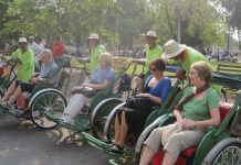 ក្រោយសម្ដេច ហ៊ុន សែន ប្រកាសបង្កើតមូលនិធិជួយអ្នកធាក់ស៊ីក្លូ រដ្ឋមន្ត្រីទេសចរណ៍បង្ហាញឆន្ទៈគាំទ្រពេញទំហឹង ព្រោះស៊ីក្លូបានរួមចំណែកទាក់ទាញ និងបម្រើសេវាជូនទេសចរយ៉ាងសំខាន់ និងមិនប៉ះពាល់បរិស្ថាន