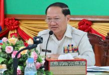 អភិបាលខេត្តព្រះសីហនុកោះប្រជុំជាបន្ទាន់ជាមួយស្ថាប័នពាក់ព័ន្ធដើម្បីដោះស្រាយកង្វល់ប្រជាពលរដ្ឋក្នុងខេត្ត