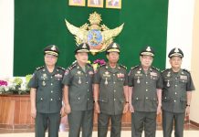 នៅព្រឹកថ្ងៃទី១ ខែមីនាឆ្នាំ២០១៩នេះក្រសួងការពារជាតិ រៀបចំតែងតាំងរដ្ឋលេខាធិការថ្មី៤រូប ក្នុងនោះ៣រូបត្រូវដំឡើងជានាយឧត្តមសេនីយ៍