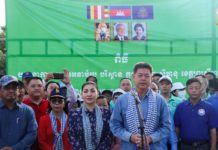 យុទ្ធនាការសំអាតសំរាមនៅទូទាំងក្រុងព្រះសីហនុ ដេីម្បីលេីកសោភ័ណភាពទីក្រុងទេសចរណ៍នាទីសនារតី